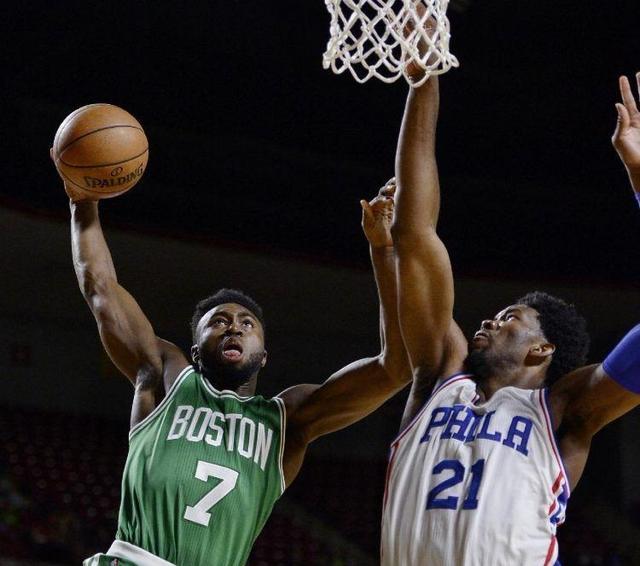 正规机构的 正规机构的