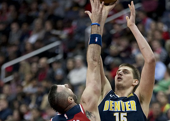 错失埃泽后热刺转向B计划：主攻阿克利乌舍、帕斯及萨维尼奥三人