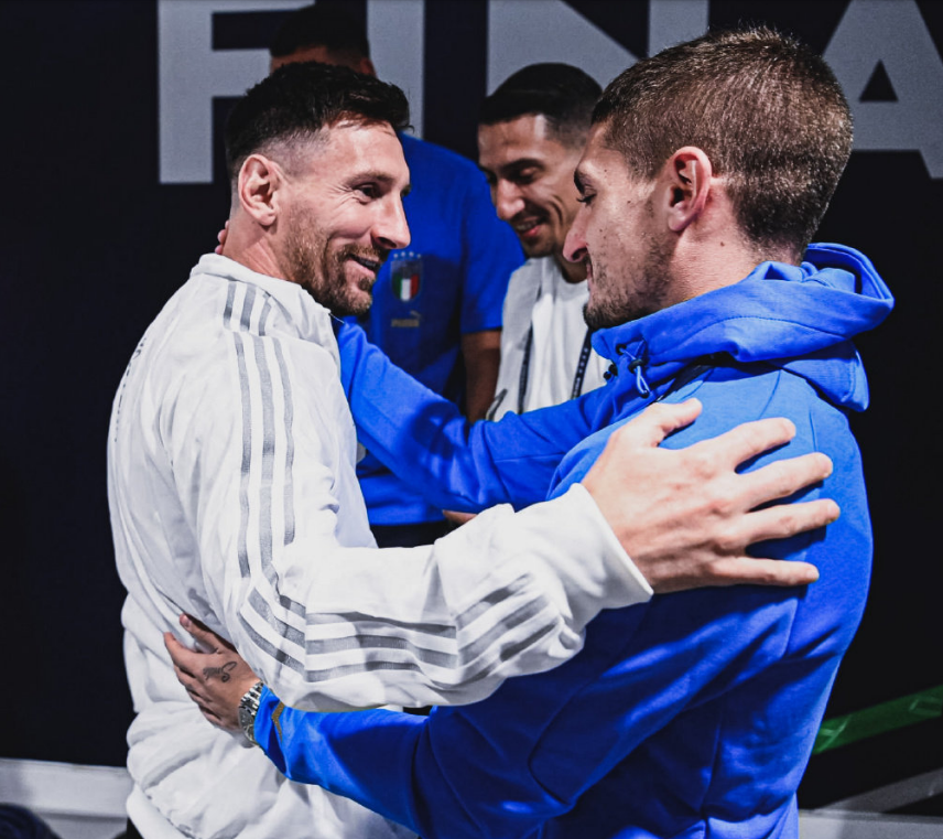 穿搭间无缝 穿搭间无缝