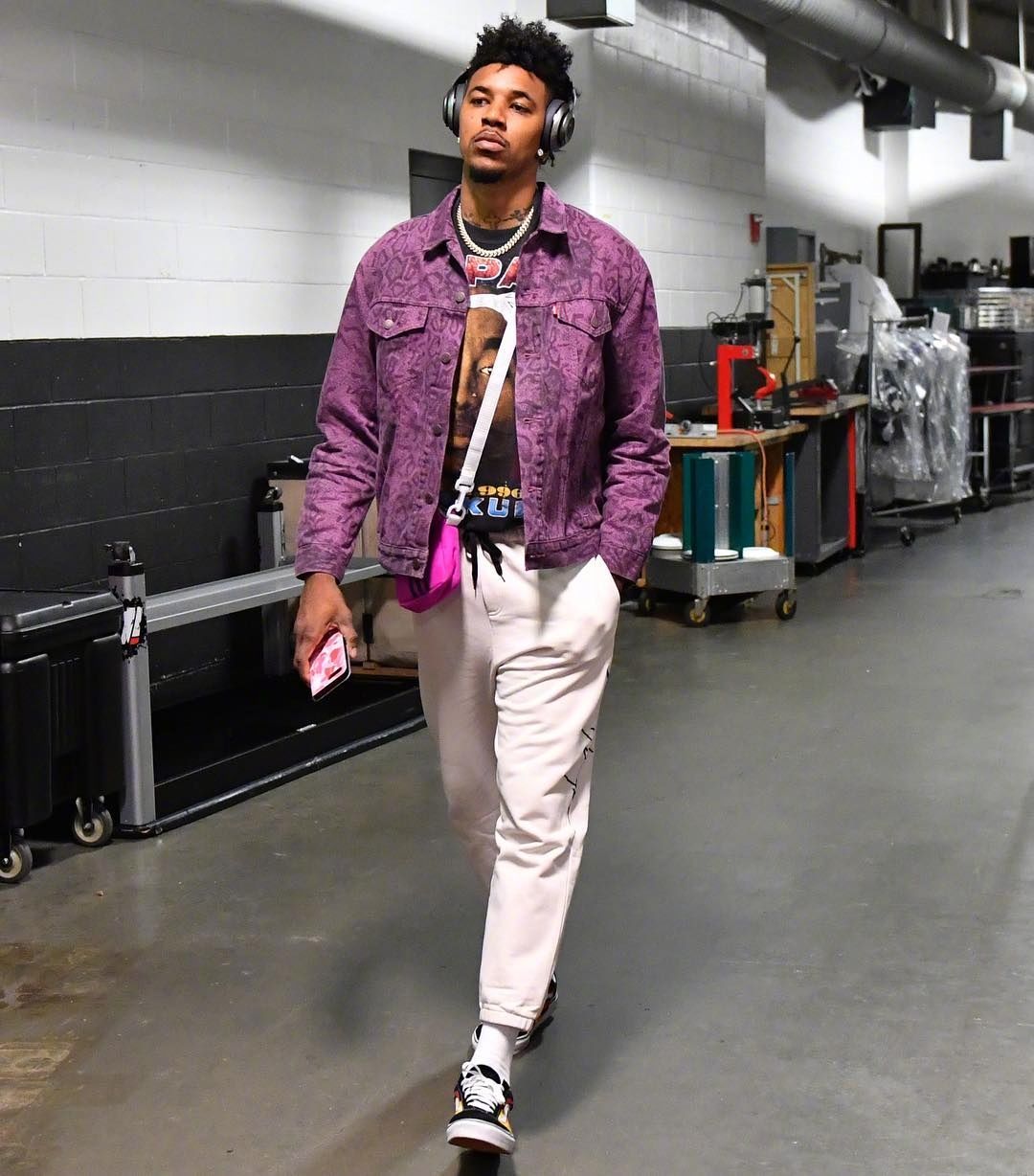 两个条件 两个条件